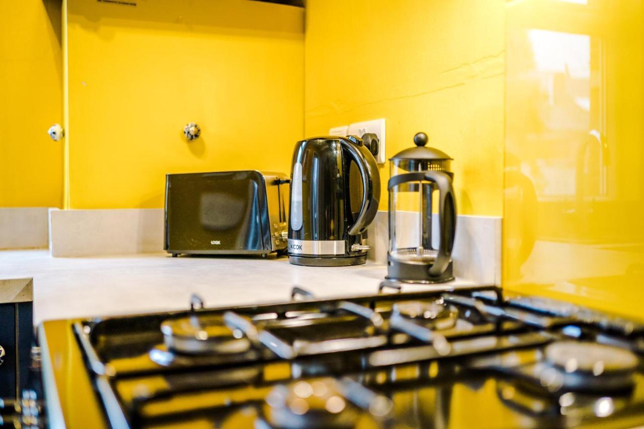 Вилла Cosy House With Garden & Parking, Шефилд Экстерьер фото